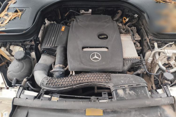 Used Mercedes-Benz GLC 2018 GLC 260 4MATIC Luxury Model Engine Bay