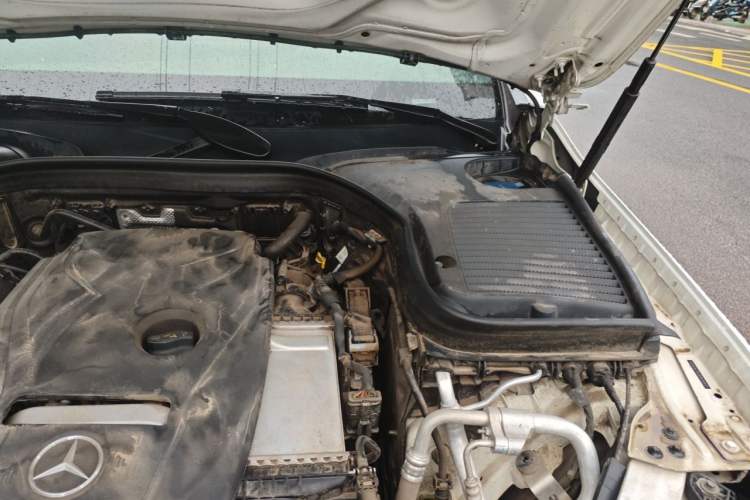 Used Mercedes-Benz GLC 2018 Facelift GLC 200 4MATIC Engine Bay Left