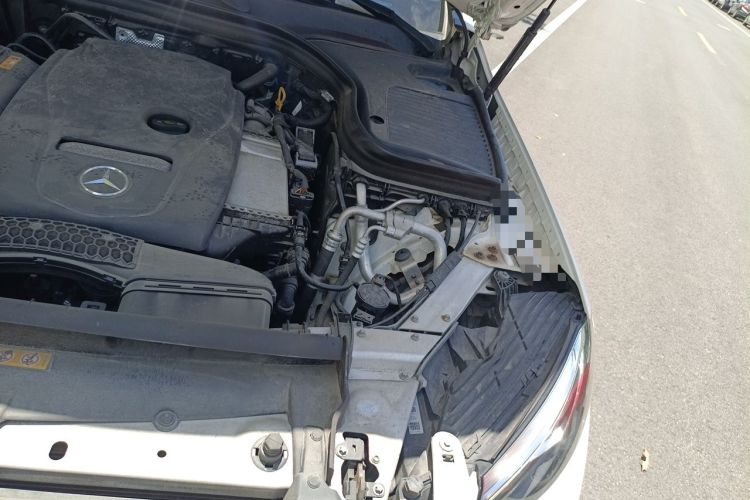 Used Mercedes-Benz GLC 2018 Facelift GLC 260 4MATIC Luxury Edition Engine Bay Left