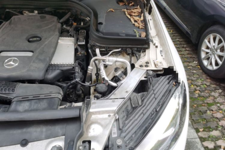 Used Mercedes-Benz GLC 2018 GLC 200 4MATIC Engine Bay Left