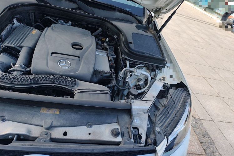 Used Mercedes-Benz GLC 2018 Facelift GLC 260 4MATIC Luxury Edition Engine Bay Left