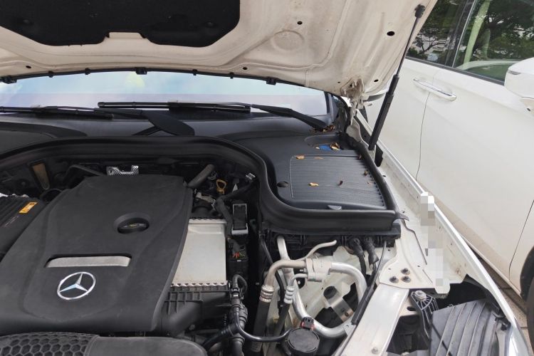 Used Mercedes-Benz GLC 2018 Facelifted GLC 260 4MATIC Dynamic Edition Engine Bay Left