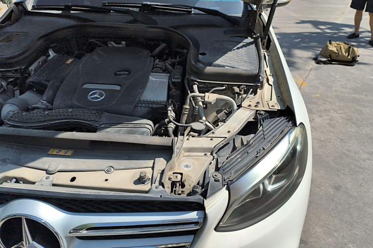 Used Mercedes-Benz GLC 2018 Facelifted GLC 260 4MATIC Dynamic Edition Engine Bay Left