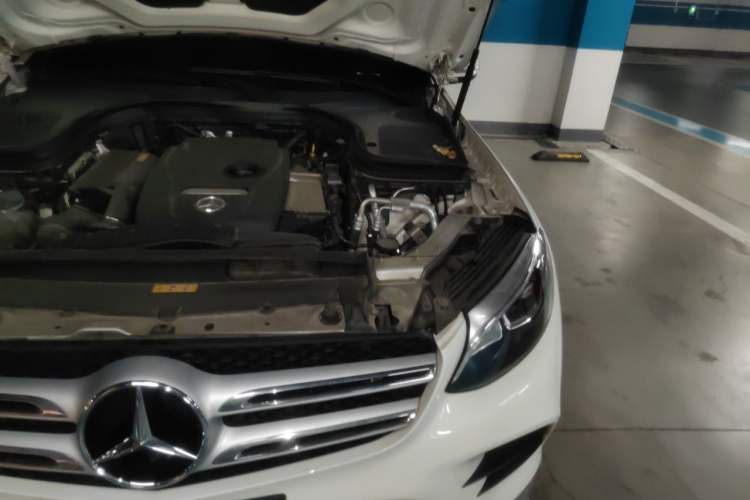 Used Mercedes-Benz GLC 2018 GLC 260 4MATIC Dynamic Edition Engine Bay Left
