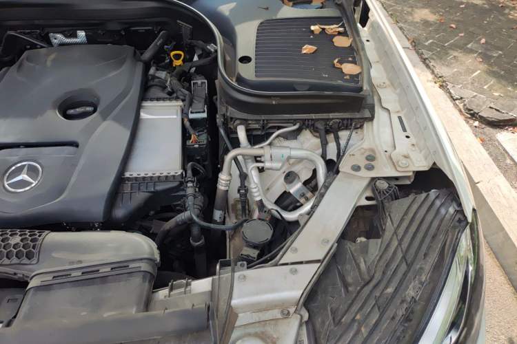 Used Mercedes-Benz GLC 2018 Facelift GLC 200 4MATIC Engine Bay Left