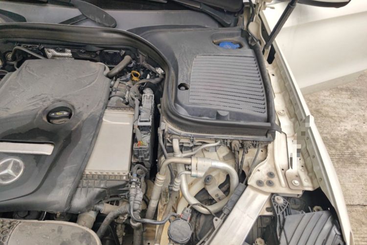 Used Mercedes-Benz GLC 2018 Facelifted GLC 260 4MATIC Dynamic Edition Engine Bay Left