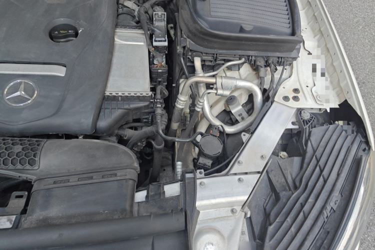 Used Mercedes-Benz GLC 2018 GLC 260 4MATIC Dynamic Edition Engine Bay Left