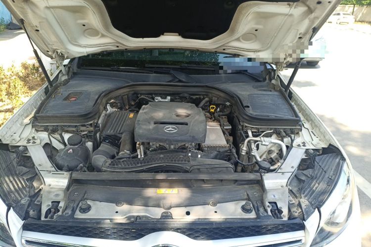 Used Mercedes-Benz GLC 2018 GLC 300 4MATIC Sport Edition Engine Bay