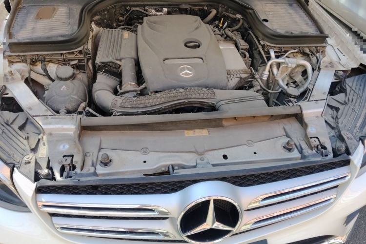 Used Mercedes-Benz GLC 2018 GLC 260 4MATIC Dynamic Edition Engine Bay