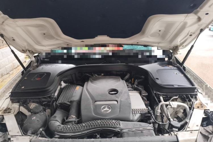 Used Mercedes-Benz GLC 2018 Facelift GLC 200 4MATIC Engine Bay