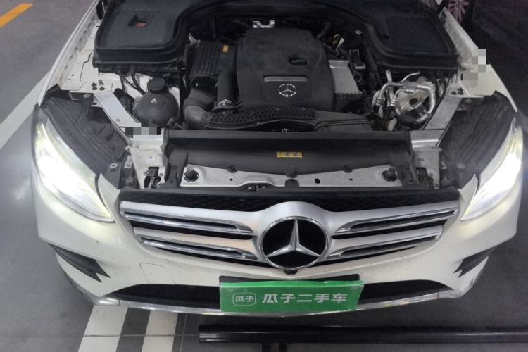 Used Mercedes-Benz GLC 2018 GLC 260 4MATIC Luxury Model Engine Bay