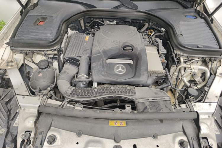 Used Mercedes-Benz GLC 2018 Facelifted GLC 260 4MATIC Dynamic Edition Engine Bay