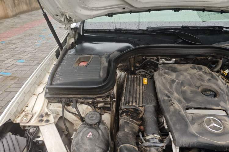 Used Mercedes-Benz GLC 2018 Facelift GLC 200 4MATIC Engine Bay Right