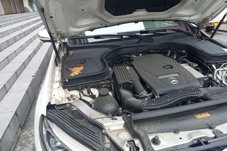 Used Mercedes-Benz GLC 2018 Refreshed GLC 300 4MATIC Dynamic Edition Engine Bay Right