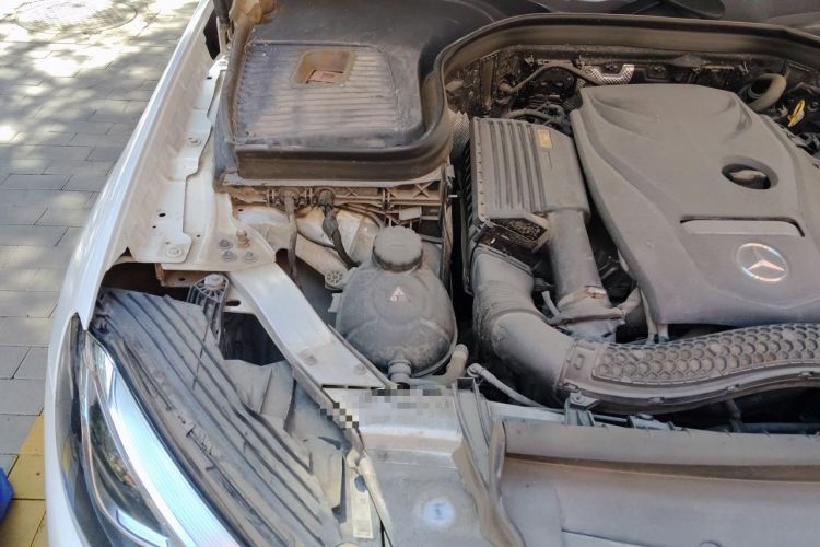 Used Mercedes-Benz GLC 2018 GLC 260 4MATIC Dynamic Edition Engine Bay Right