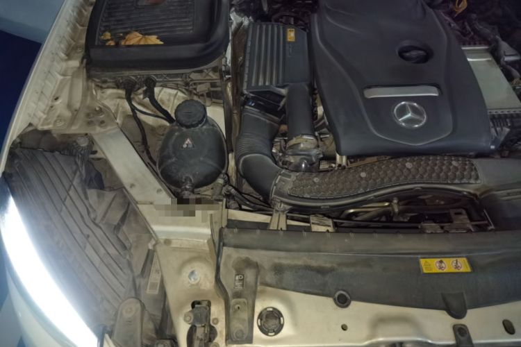 Used Mercedes-Benz GLC 2018 Refreshed GLC 300 4MATIC Dynamic Edition Engine Bay Right