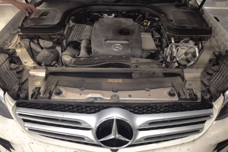 Used Mercedes-Benz GLC 2018 GLC 300 4MATIC Sport Edition Engine Bay