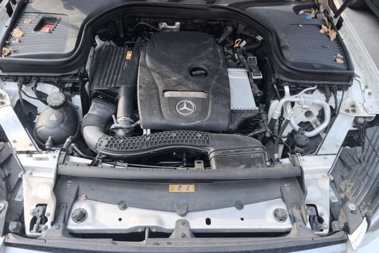Used Mercedes-Benz GLC 2018 GLC 300 4MATIC Sport Edition Engine Bay