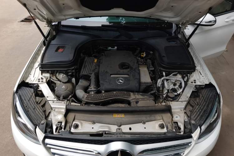 Used Mercedes-Benz GLC 2018 GLC 200 4MATIC Engine Bay