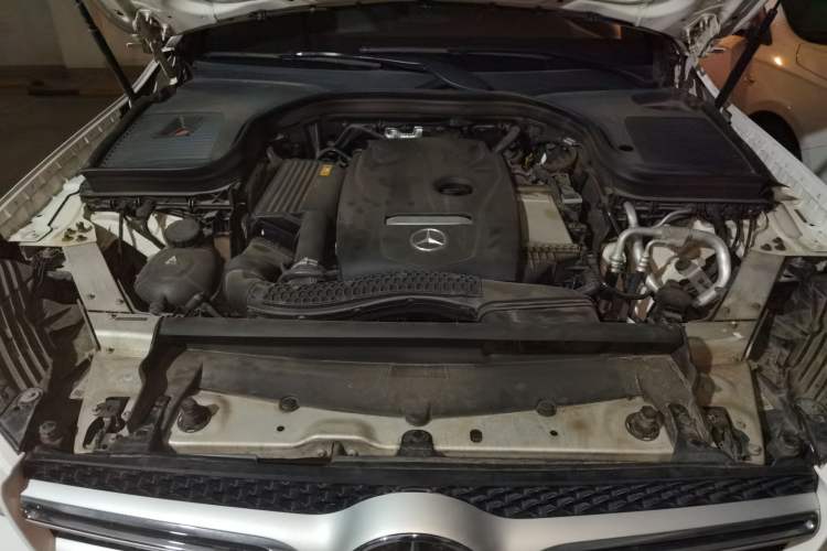 Used Mercedes-Benz GLC 2018 Facelifted GLC 260 4MATIC Dynamic Edition Engine Bay