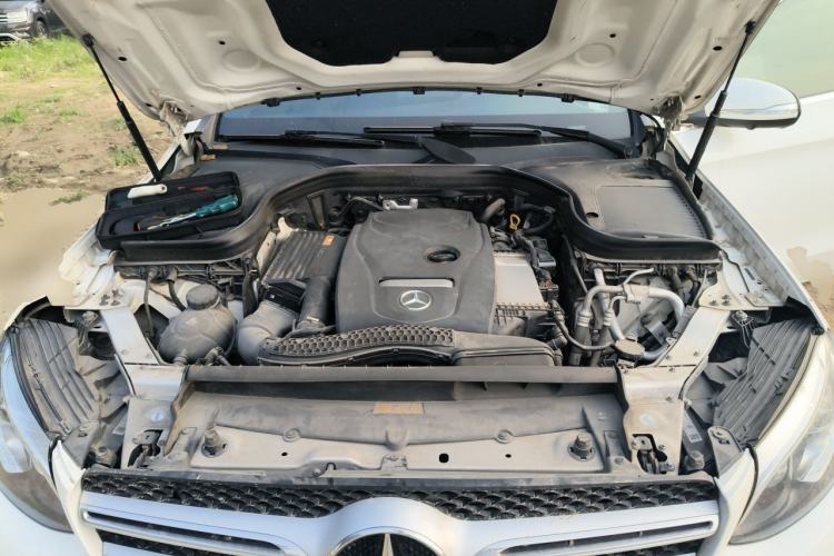 Used Mercedes-Benz GLC 2018 GLC 300 4MATIC Sport Edition Engine Bay