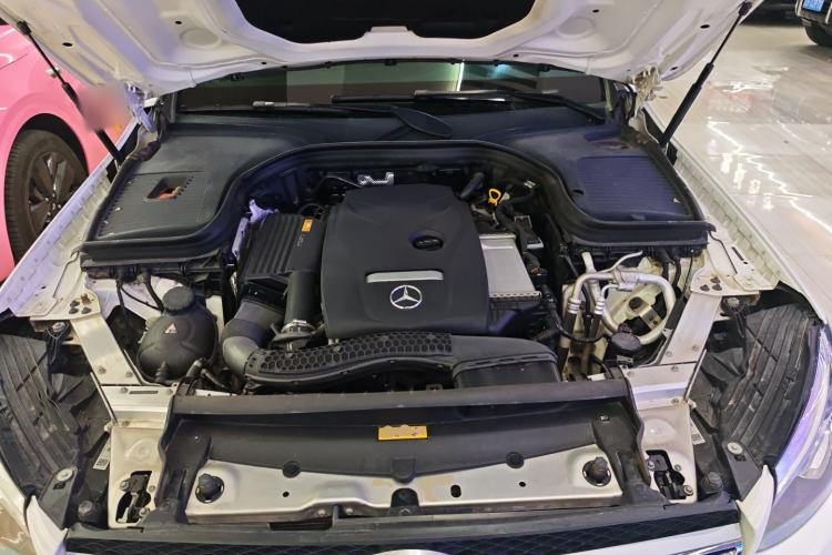 Used Mercedes-Benz GLC 2018 GLC 300 4MATIC Sport Edition Engine Bay