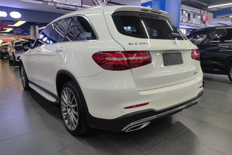 Used Mercedes-Benz GLC 2018 GLC 260 4MATIC Dynamic Edition Exterior 2