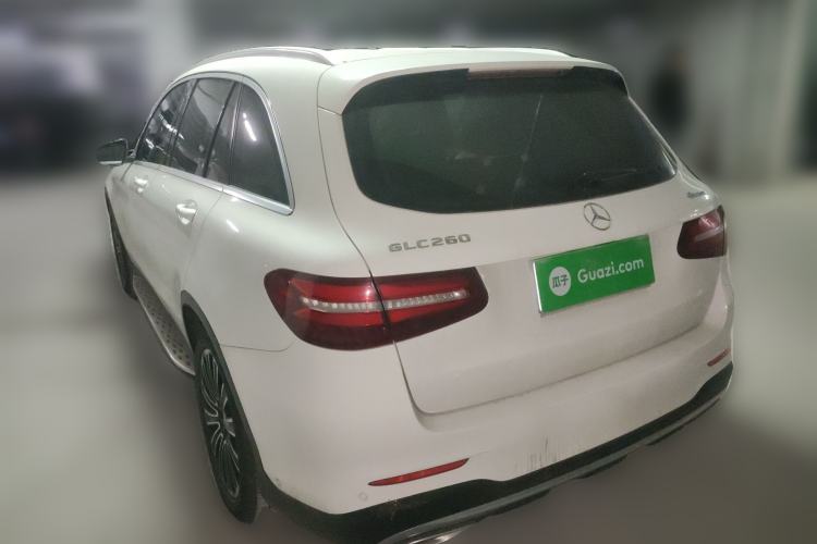 Used Mercedes-Benz GLC 2018 Facelifted GLC 260 4MATIC Dynamic Edition Exterior 2