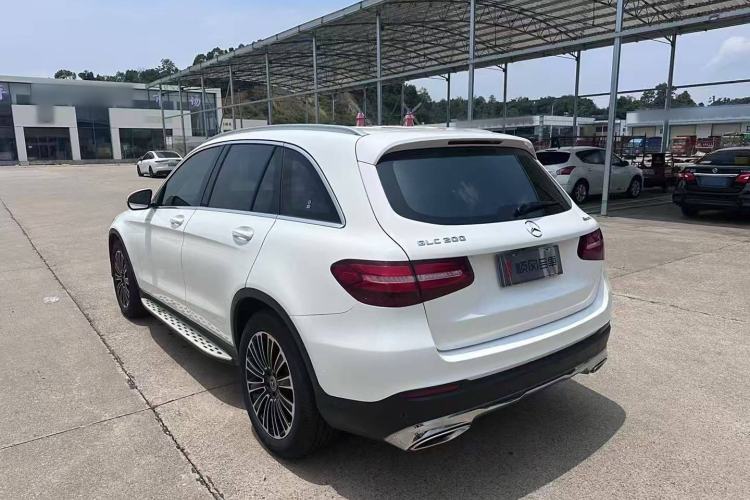 Used Mercedes-Benz GLC 2018 GLC 200 4MATIC Exterior 3