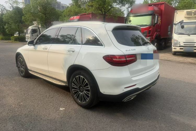 Used Mercedes-Benz GLC 2018 GLC 260 4MATIC Dynamic Edition Exterior 3