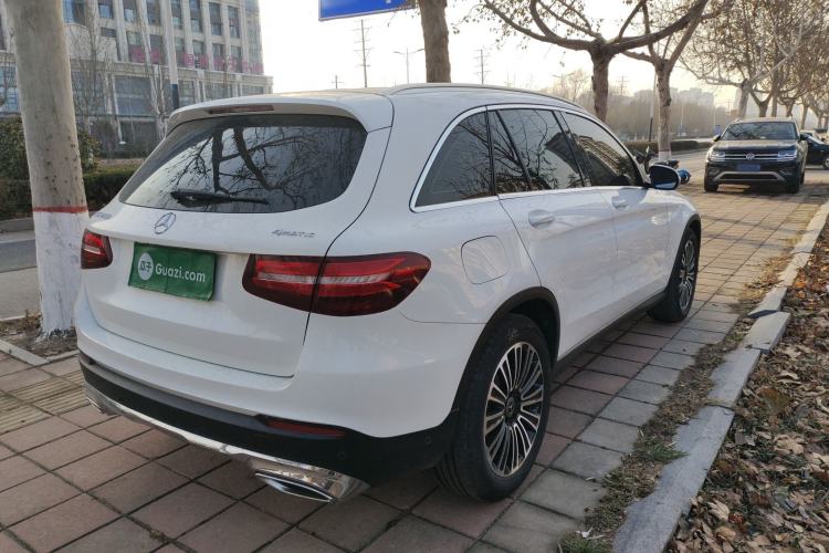 Used Mercedes-Benz GLC 2018 GLC 200 4MATIC Exterior 5