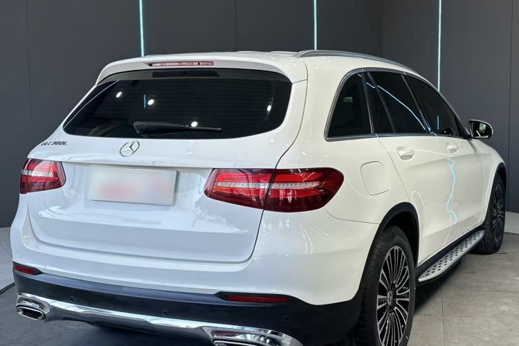 Used Mercedes-Benz GLC 2018 GLC 200 4MATIC Exterior 6
