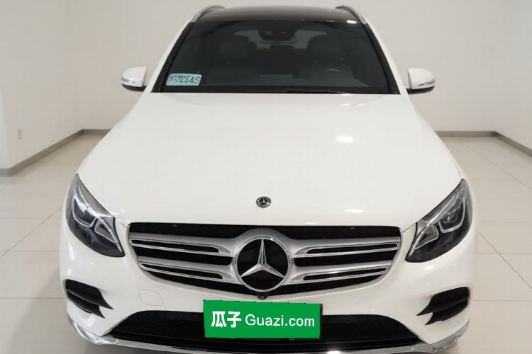 Used Mercedes-Benz GLC 2018 Facelift GLC 260 4MATIC Luxury Edition Front