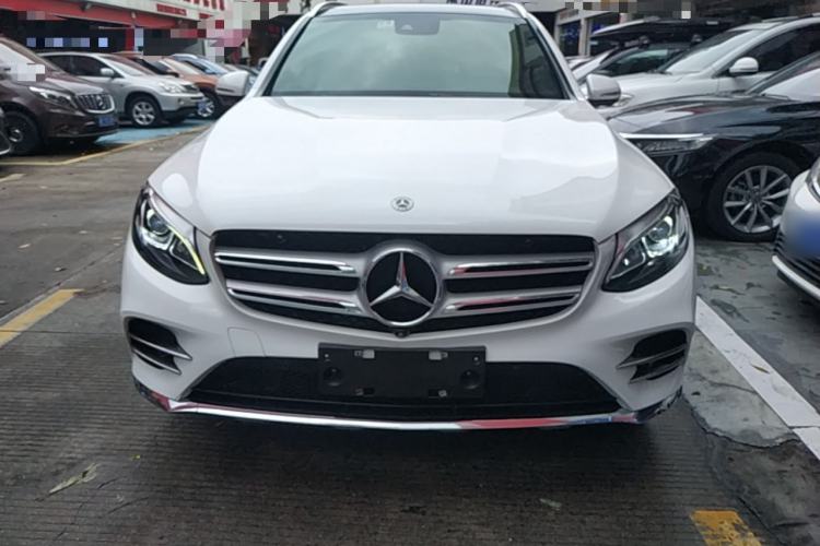 Used Mercedes-Benz GLC 2018 Facelift GLC 260 4MATIC Luxury Edition Front