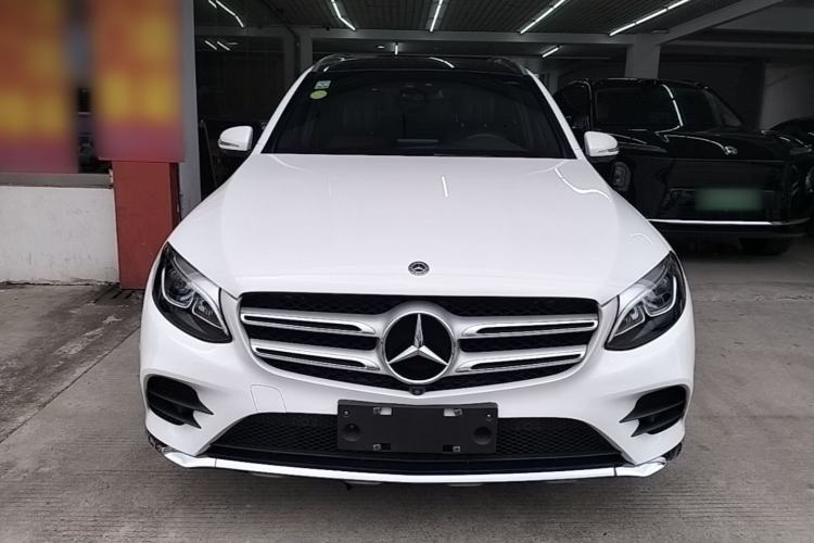 Used Mercedes-Benz GLC 2018 Facelift GLC 260 4MATIC Luxury Edition Front