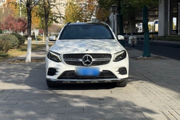 Used Mercedes-Benz GLC 2018 GLC 260 4MATIC Luxury Model Front