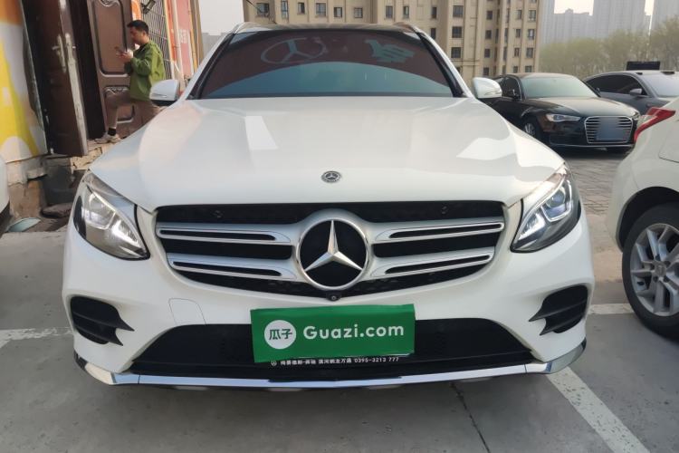 Used Mercedes-Benz GLC 2018 GLC 260 4MATIC Luxury Model Front
