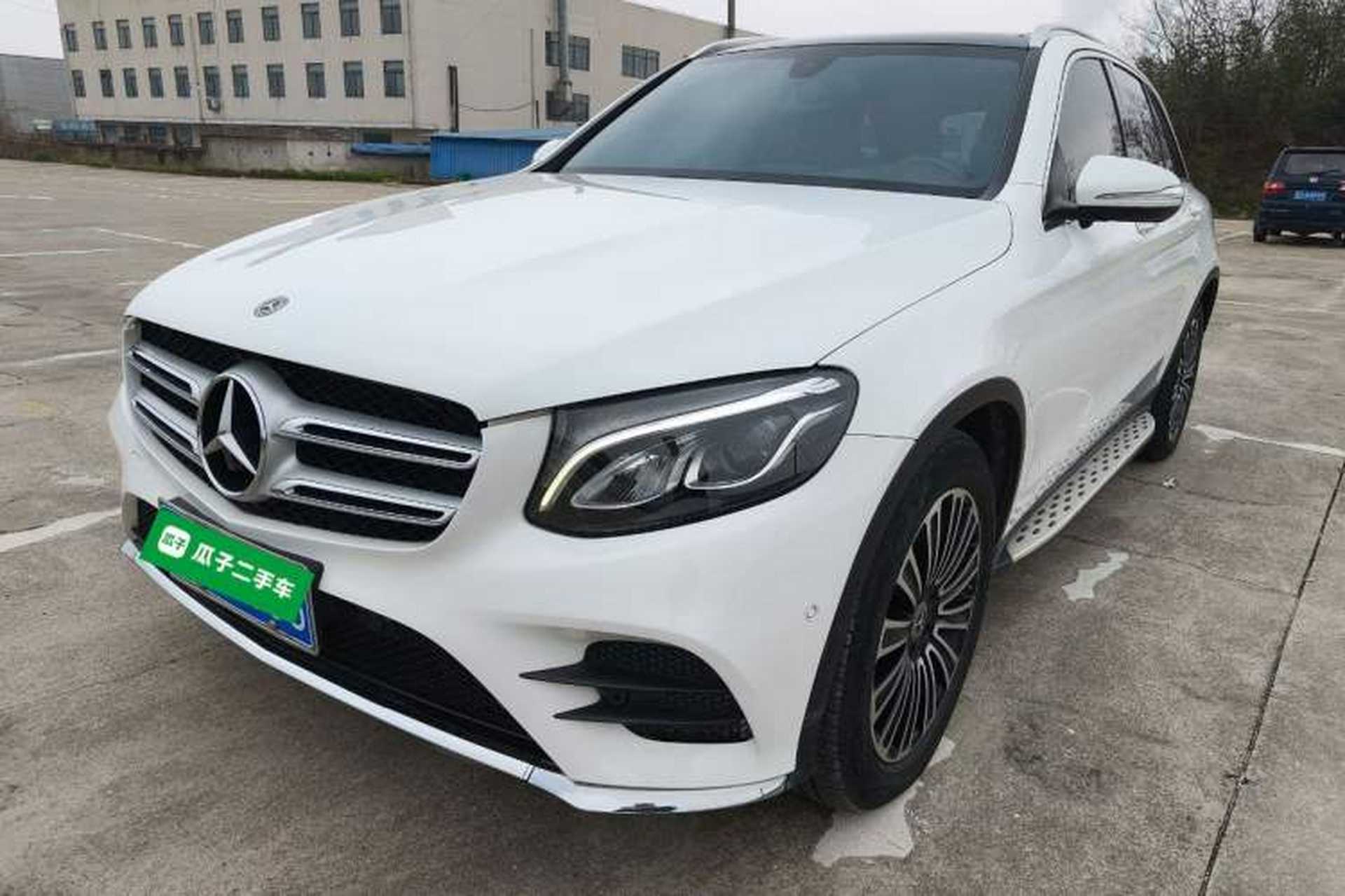 Used Mercedes-Benz GLC 2018 Facelifted GLC 260 4MATIC Dynamic Edition Front Left 45 Deg
