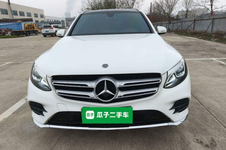Used Mercedes-Benz GLC 2018 Facelifted GLC 260 4MATIC Dynamic Edition Front