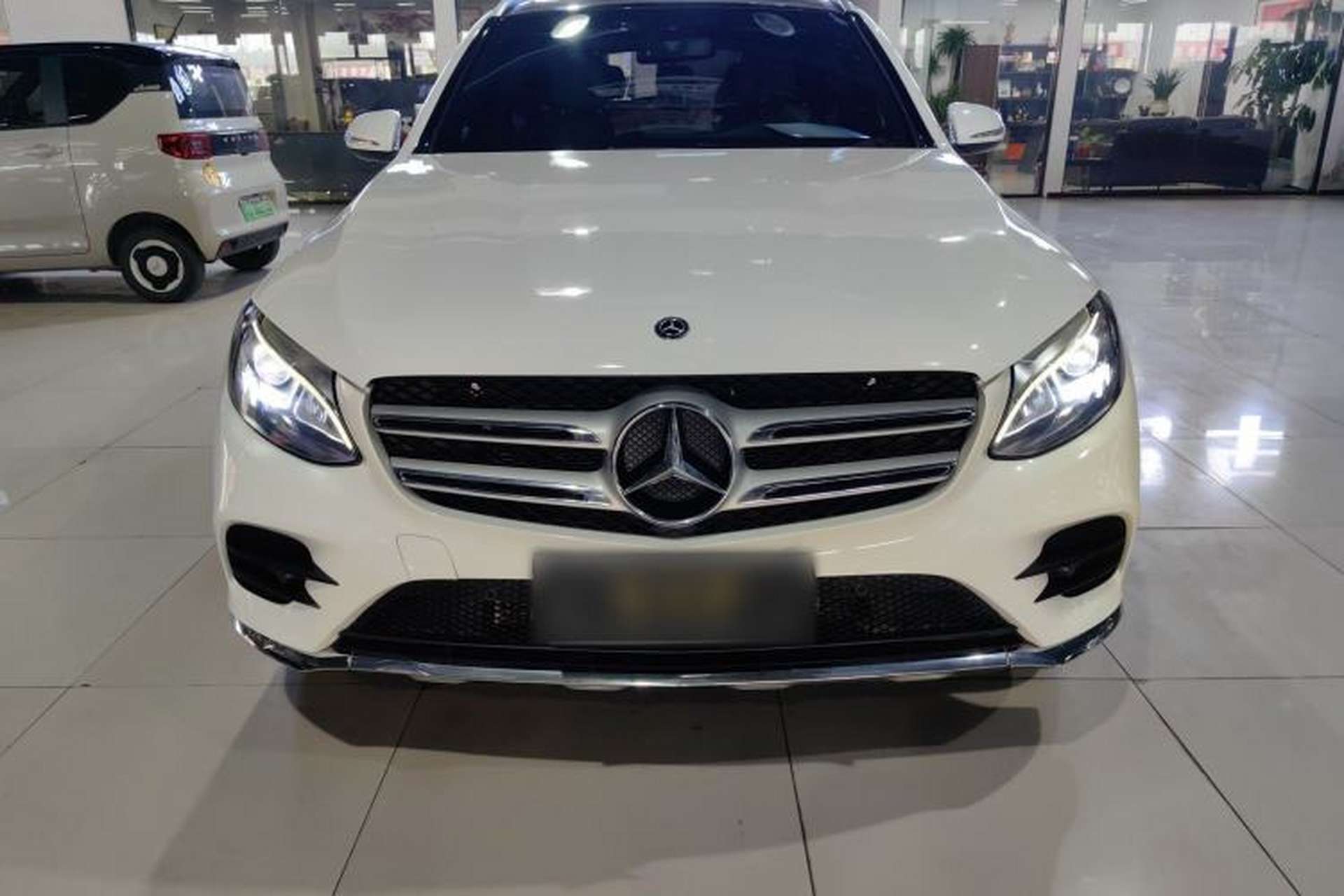 Used Mercedes-Benz GLC 2018 GLC 260 4MATIC Dynamic Edition Front