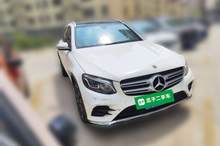 Used Mercedes-Benz GLC 2018 GLC 260 4MATIC Dynamic Edition Front Right 45 Deg