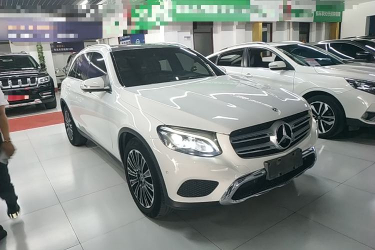 Used Mercedes-Benz GLC 2018 GLC 200 4MATIC Front Right 45 Deg