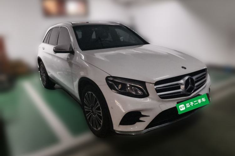 Used Mercedes-Benz GLC 2018 Facelifted GLC 260 4MATIC Dynamic Edition Front Right 45 Deg