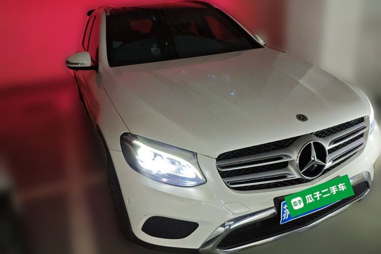 Used Mercedes-Benz GLC 2018 GLC 200 4MATIC Front Right 45 Deg