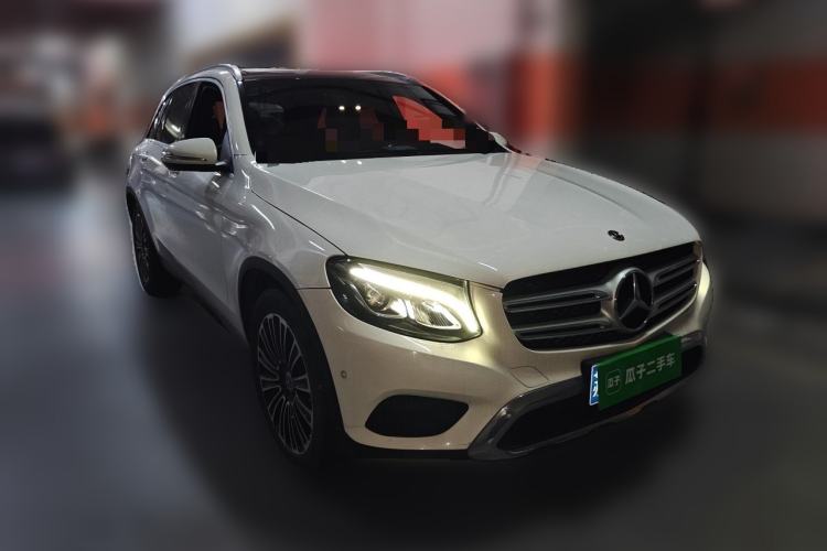 Used Mercedes-Benz GLC 2018 GLC 200 4MATIC Front Right 45 Deg
