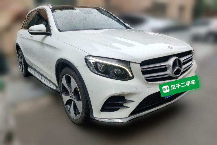 Used Mercedes-Benz GLC 2018 GLC 300 4MATIC Sport Edition Front Right 45 Deg