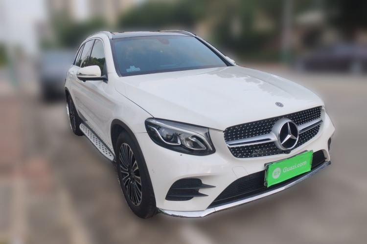 Used Mercedes-Benz GLC 2018 GLC 260 4MATIC Dynamic Edition Front Right 45 Deg