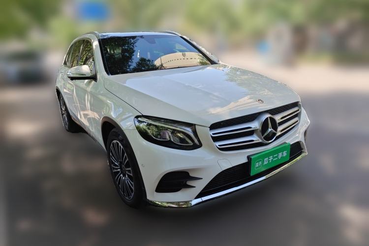 Used Mercedes-Benz GLC 2018 Facelifted GLC 260 4MATIC Dynamic Edition Front Right 45 Deg