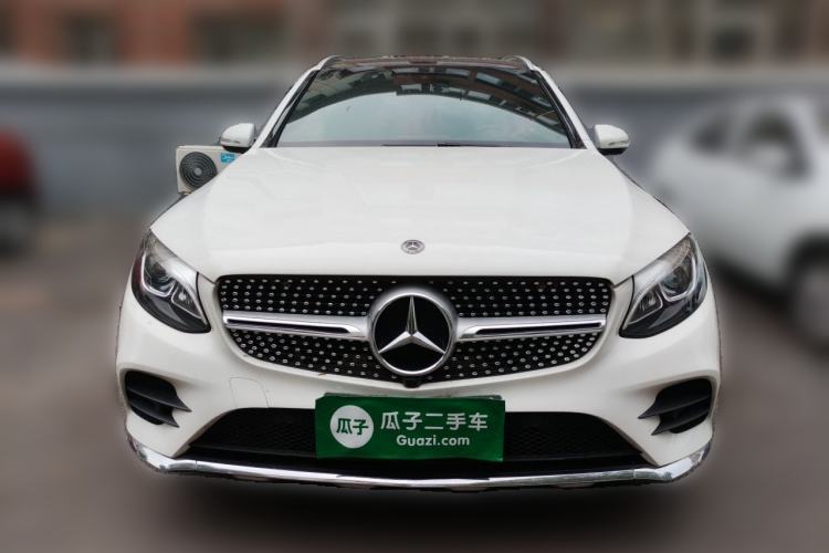 Used Mercedes-Benz GLC 2018 Facelifted GLC 260 4MATIC Dynamic Edition Front