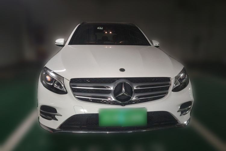 Used Mercedes-Benz GLC 2018 GLC 260 4MATIC Luxury Model Front